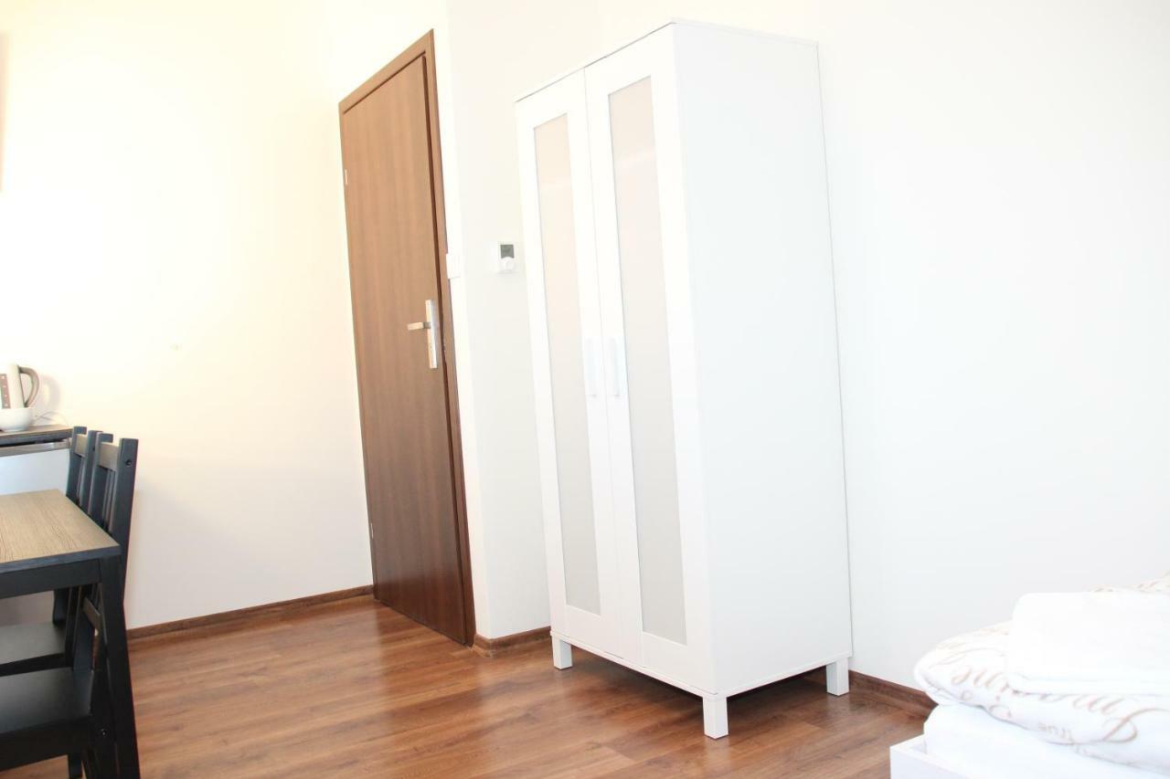 Fredry 8 Lägenhet Piastow Exteriör bild